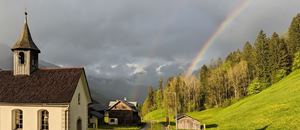 der erste Regenbogen im Jahr